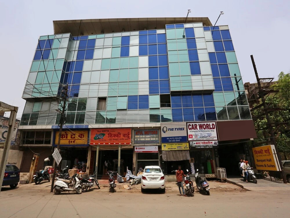 Capital O 2827 Hotel Aditya