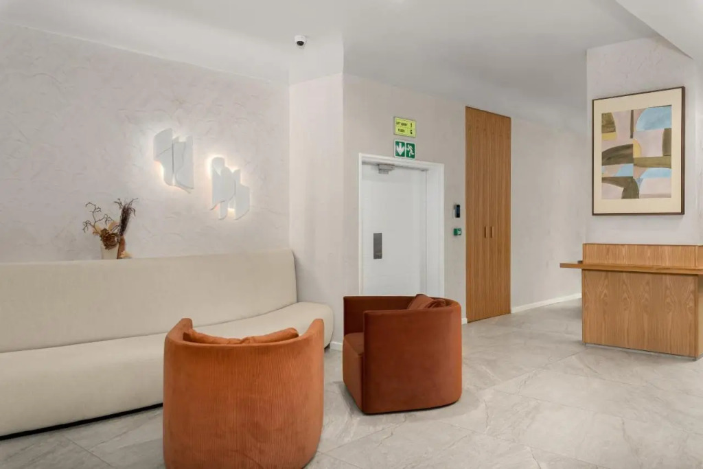 Newlands Peak Apartments