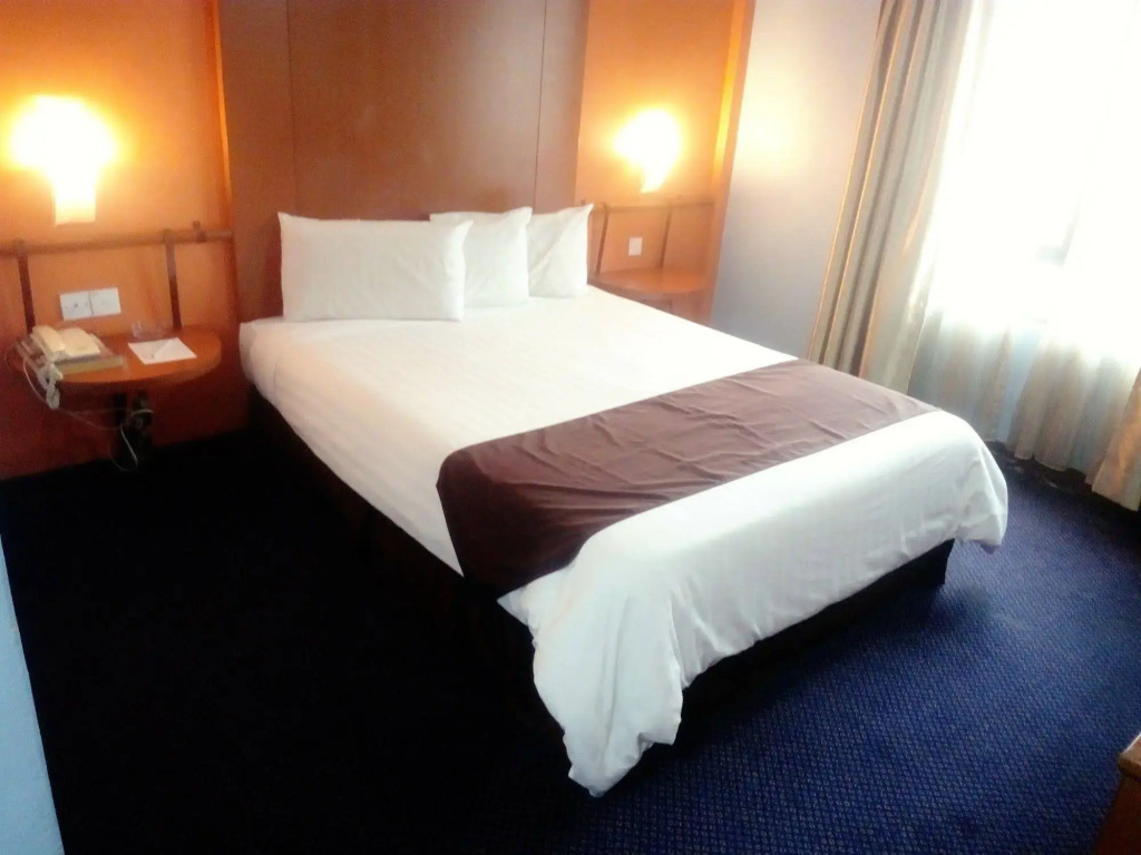 The Aston Hotel
