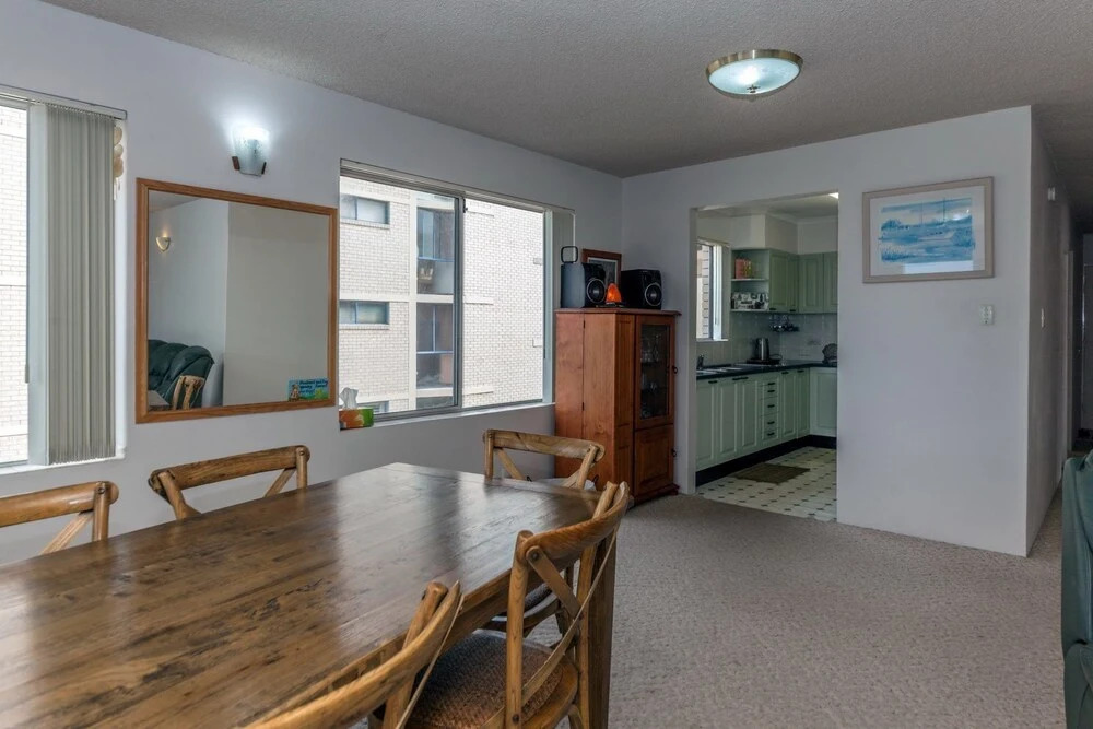 Laman Lodge, Unit 3, 15 Laman Street,