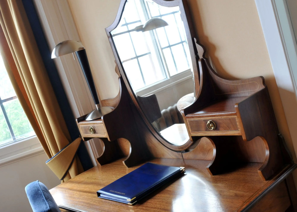 Royal Marine Hotel, by Highland Coast Hotels