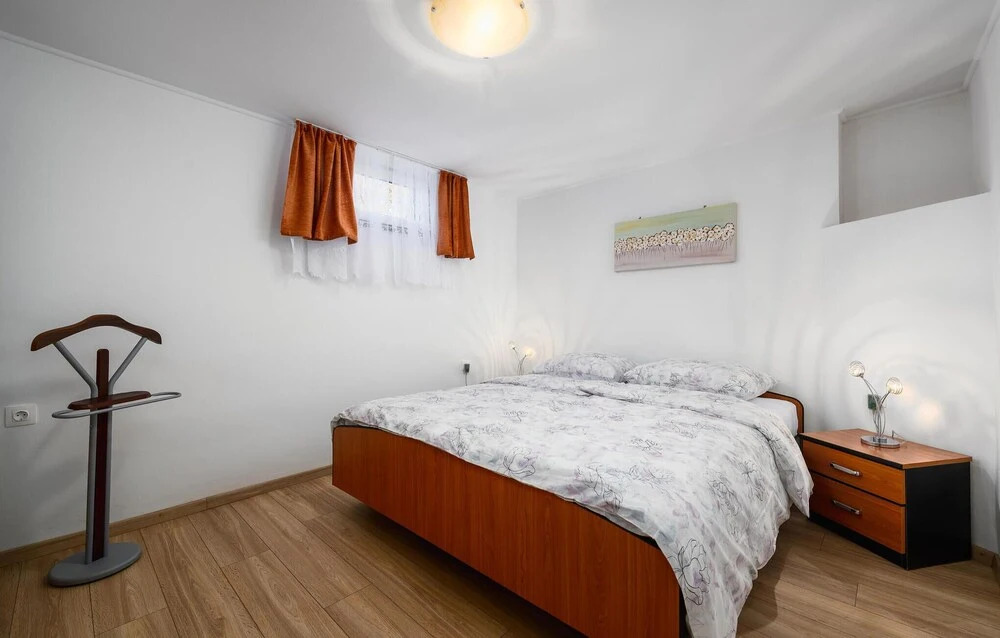 Amazing Apartment in Podpican With 2 Bedrooms, Wifi and Outdoor Swimming Pool