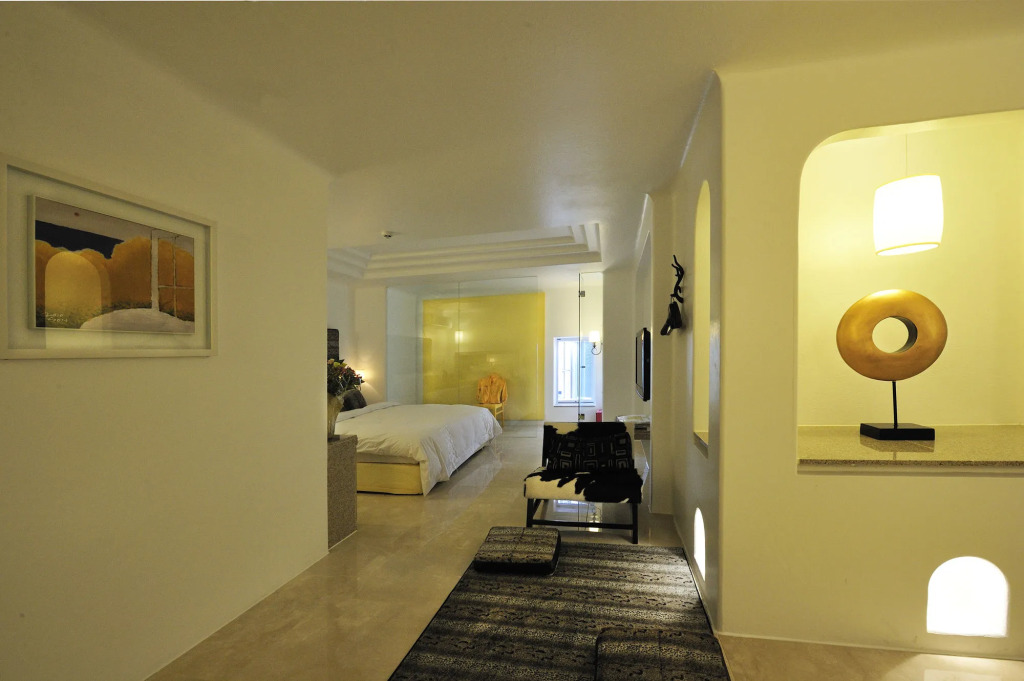 MS Hotel