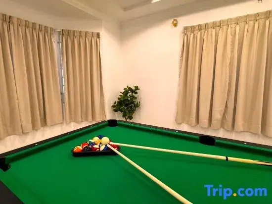 Seremban Spacious Family Stay-BBQ-Billiard-Karaoke- 4R3B