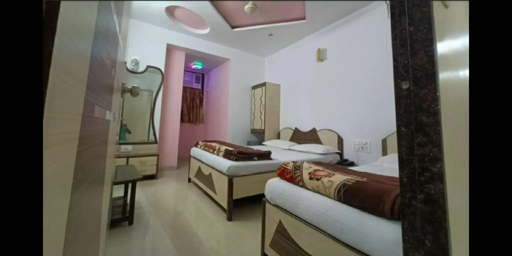 Hotel Broadway Colaba