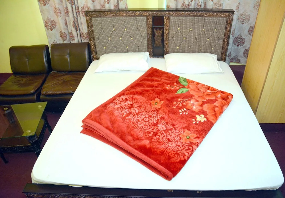Kulsoom hotel