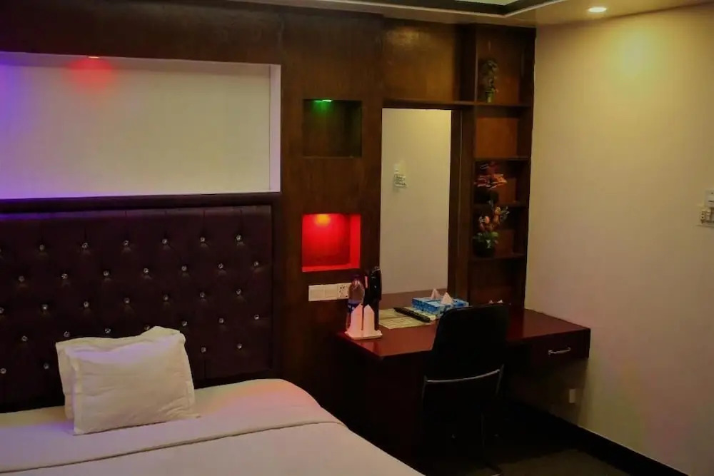 Hotel Blue Bird