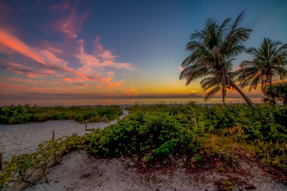 Beach Front Bungalow - Roelens Vacations