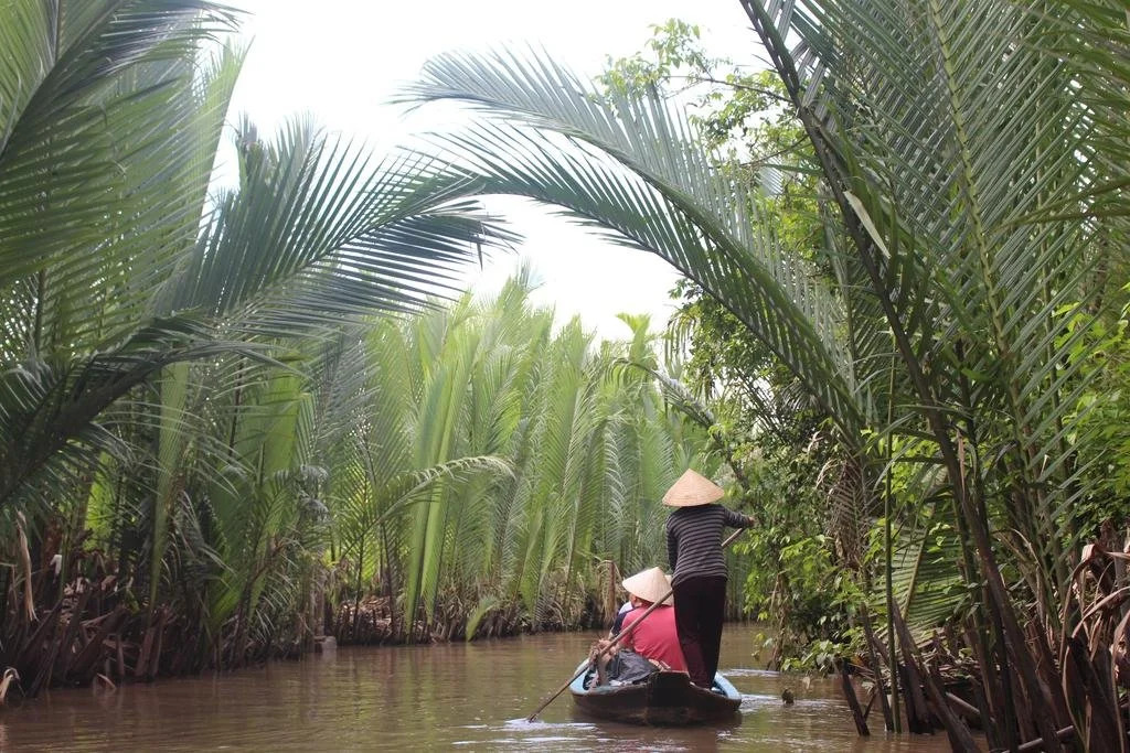 Tra Vinh Lodge