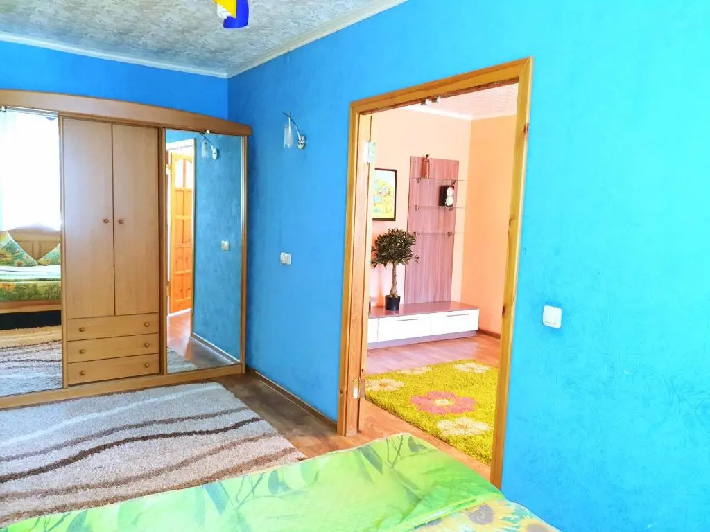 Apartment naprotiv Dvortsa Sporta na Nazarbaeva 1