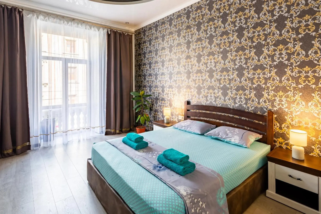 Apartment with 2 bedrooms near Opera House Gorodotska Street