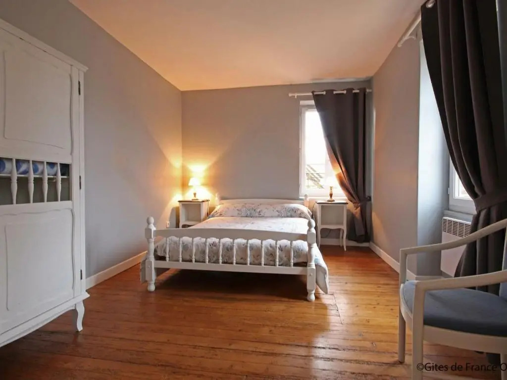 Maison de Bourg Avec Jardin et Wifi - Bures - FR-1-497-124