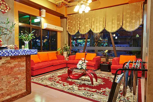 Castle B & B