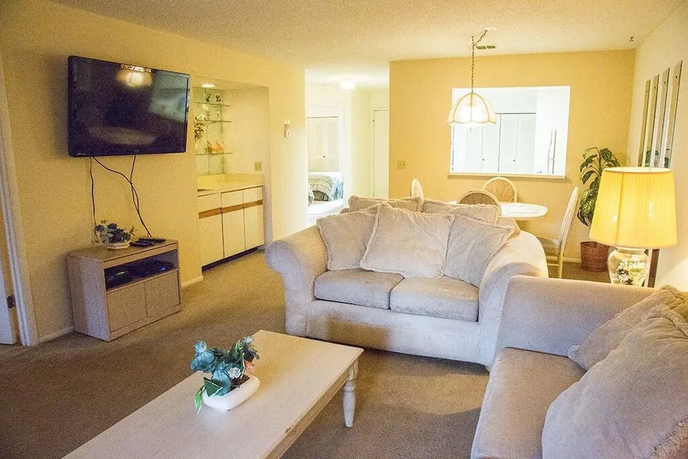 Clubview Country Club Condo
