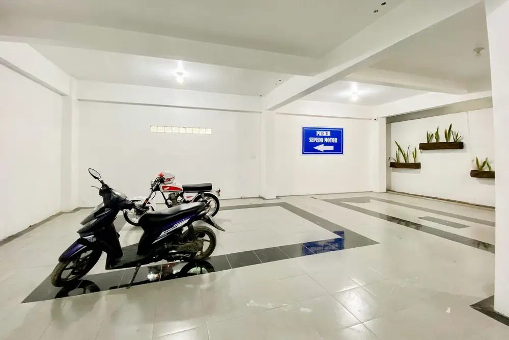 Urbanview Hotel Pelita Inn Medan