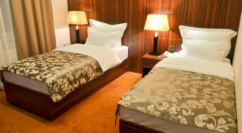 Hotel JET SET Pale