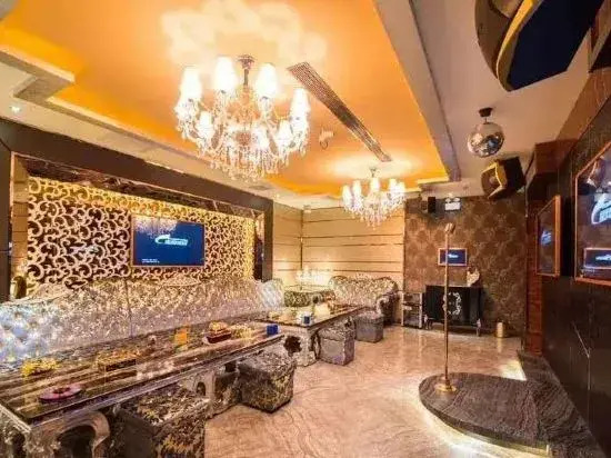 Pearl Spring Hotel