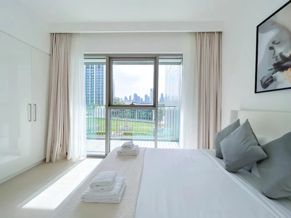 Stunning 2B in Downtown Views Burj Khalifa View
