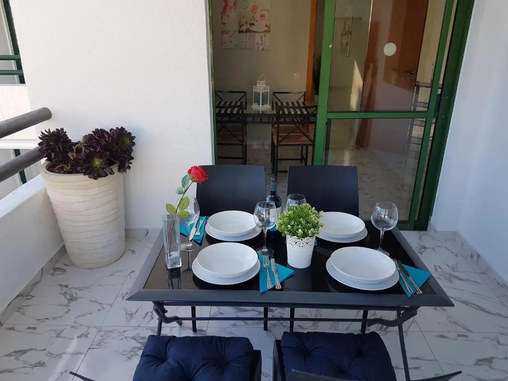 Apartment Casa Palmera only 150 meters to the beach, heated pool, wifi, SAT-TV, balcony with poolview