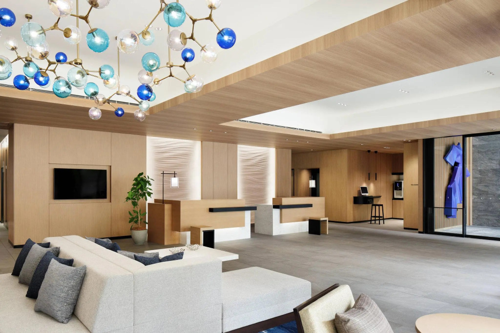 Отель Fairfield by Marriott Osaka Namba