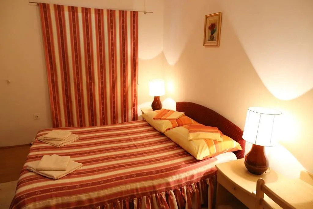Apartment Gitara