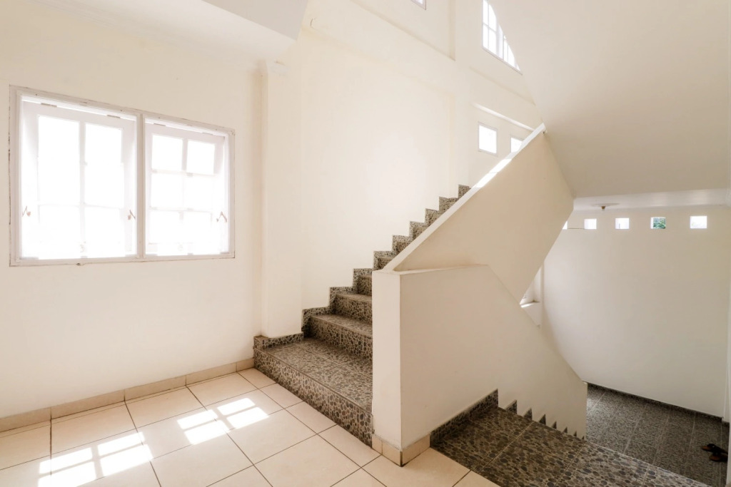 Palmyra Hostel