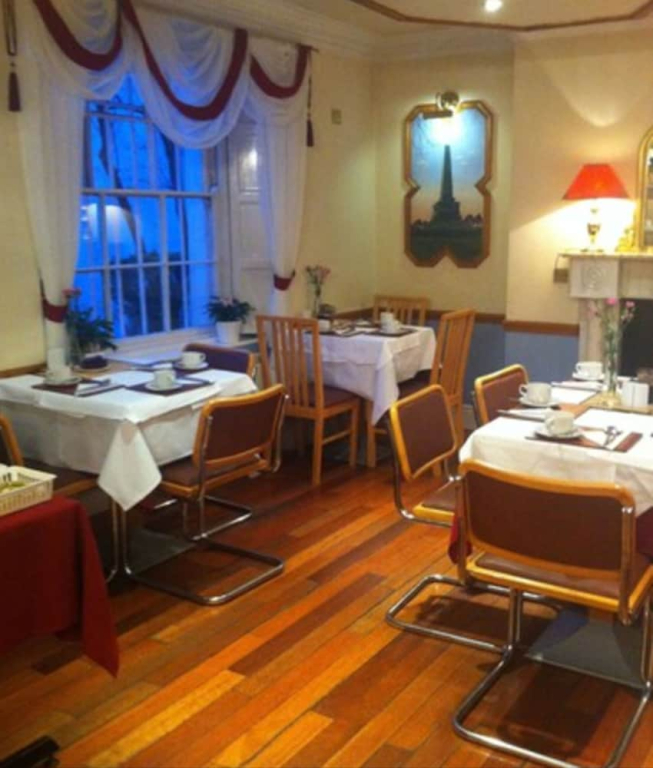 Leeson Bridge Guesthouse