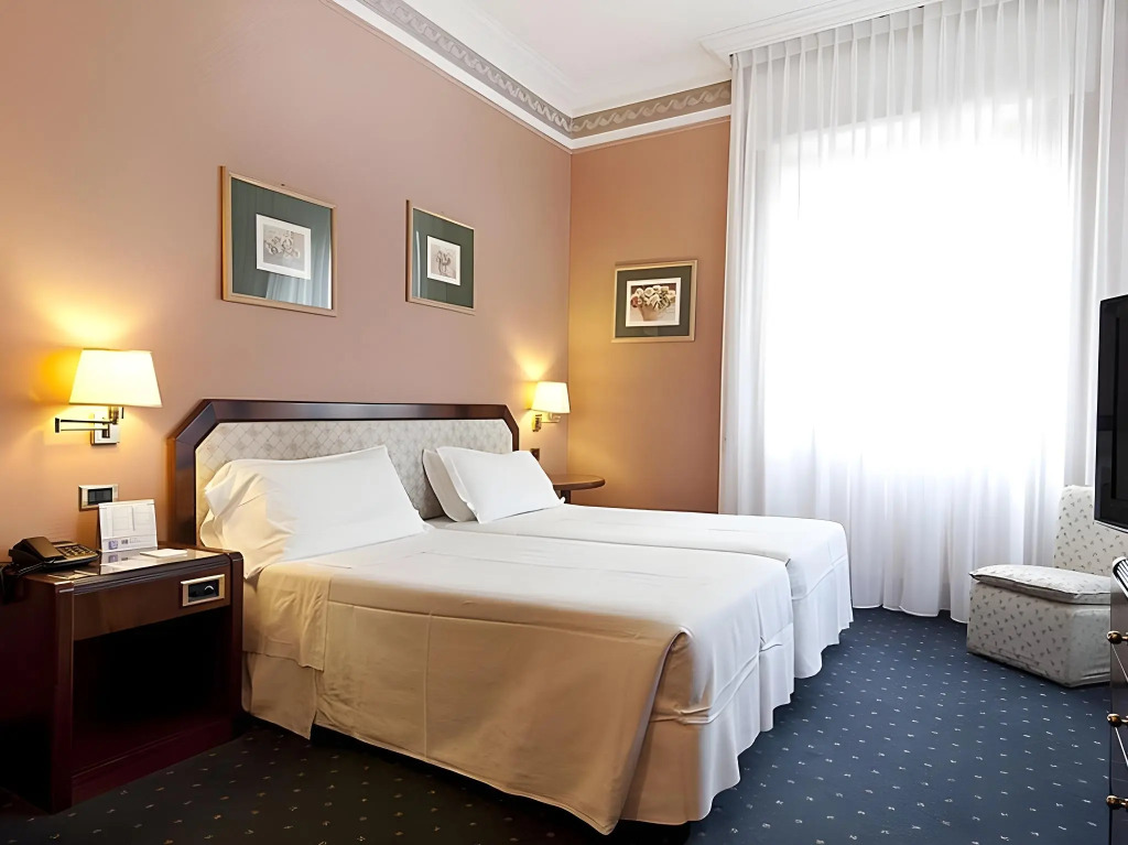 Hotel Bristol