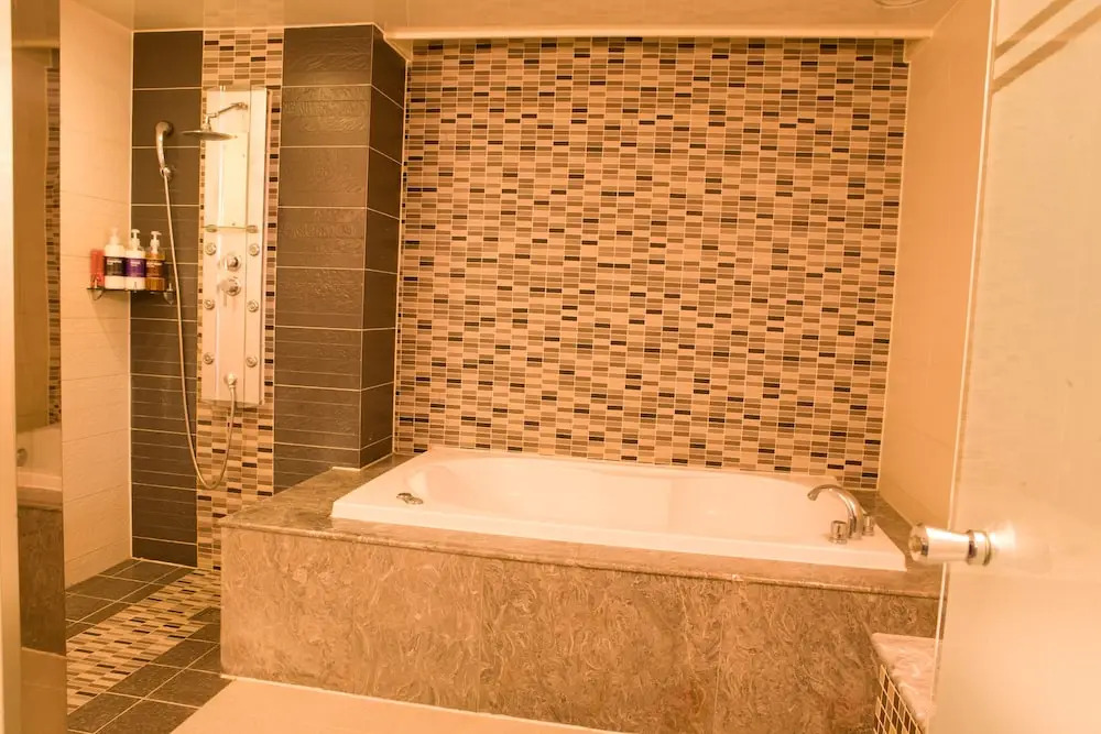 Cheonan B Hotel