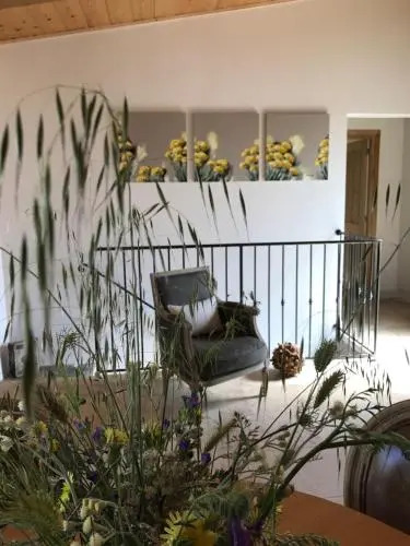 Villa Madra
