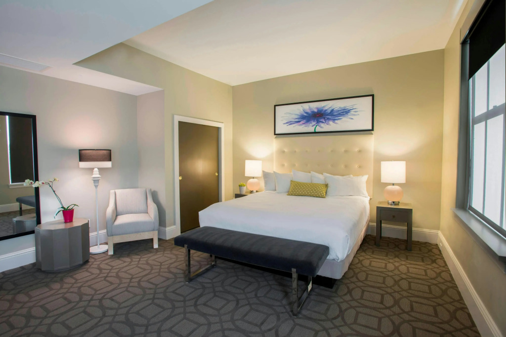 Magnolia Hotel Denver, a Tribute Portfolio Hotel