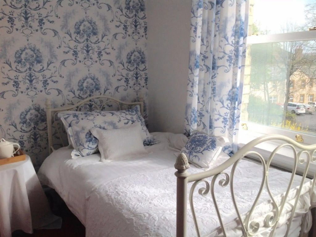 Glenfield House