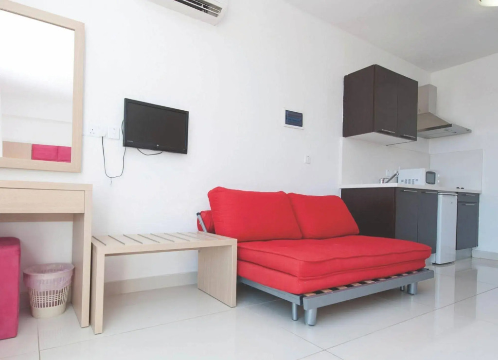 Marlita Beach Hotel Apartments