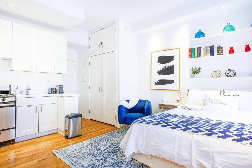 62-3B Studio Prime UES Walk to Central Park
