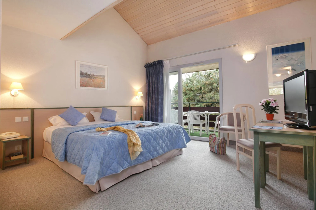 Logis Hotel Arc En Ciel