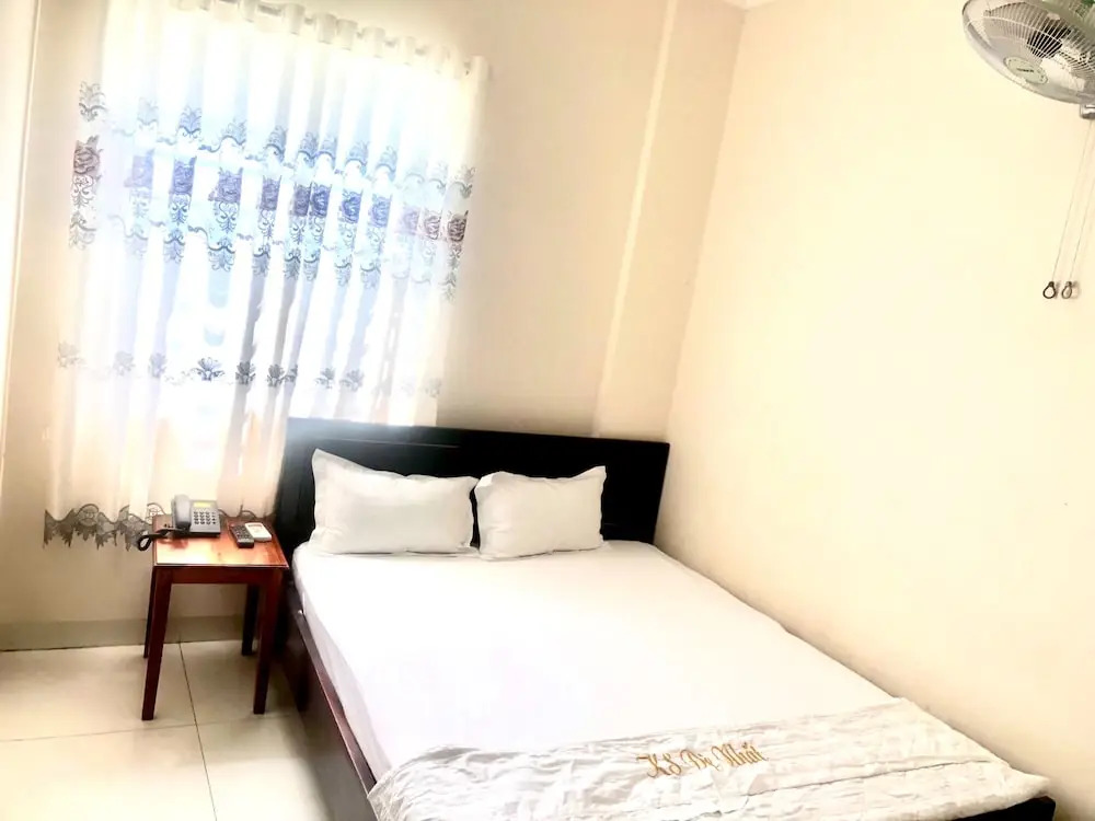 De Nhat Hotel