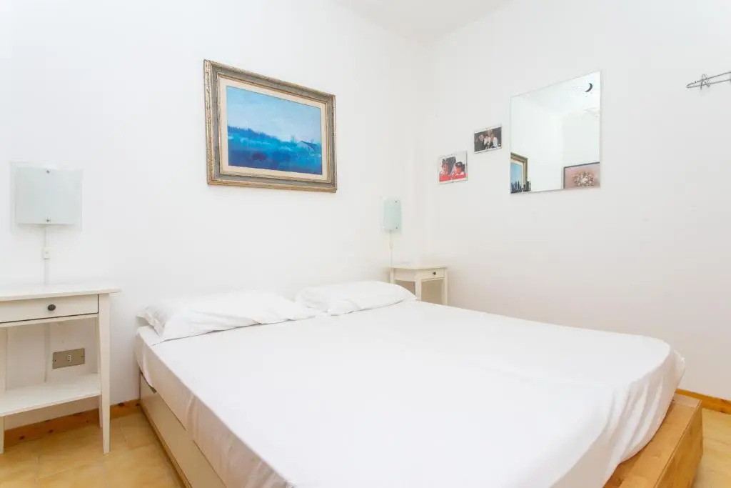 N215 - Numana, trilocale con portico