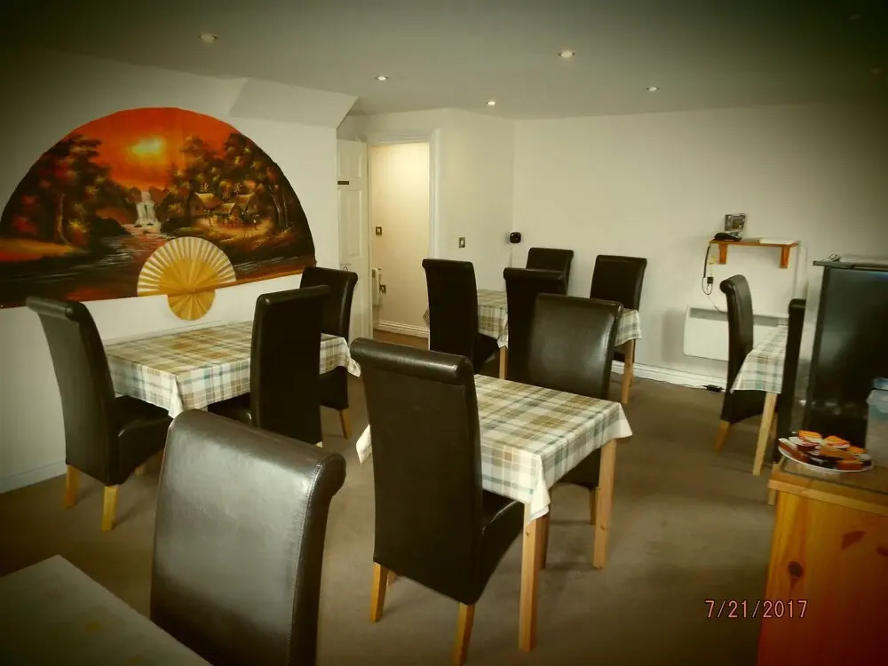 Town House B & B