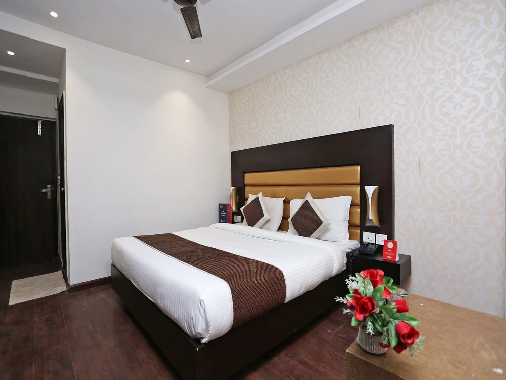 OYO 9629 Pearl International