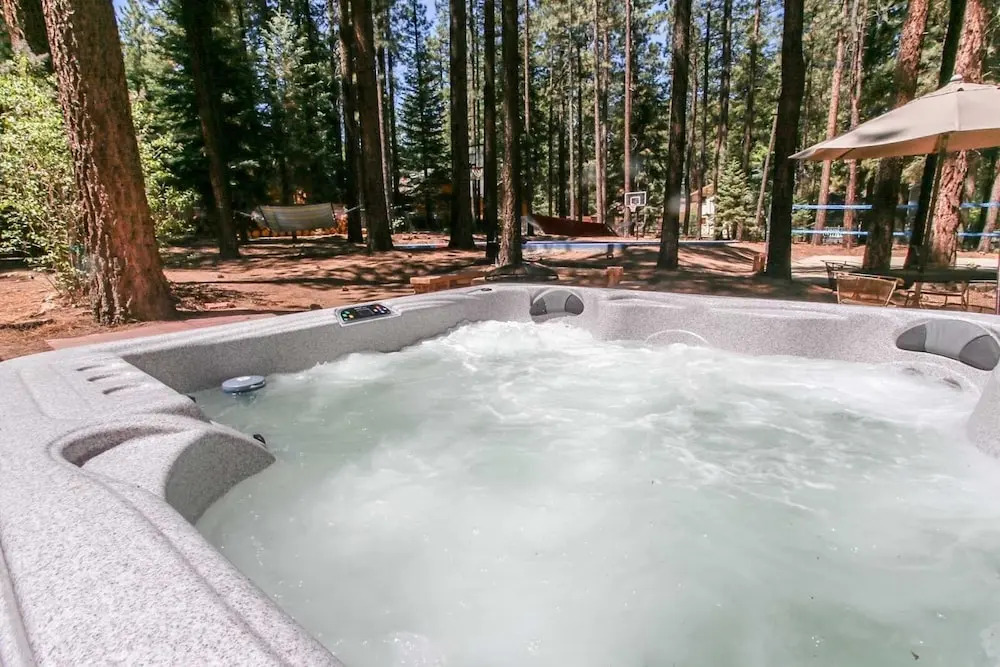 The Lodge at Snow Summit 6 Bedrooms 4.5 Bathrooms Home