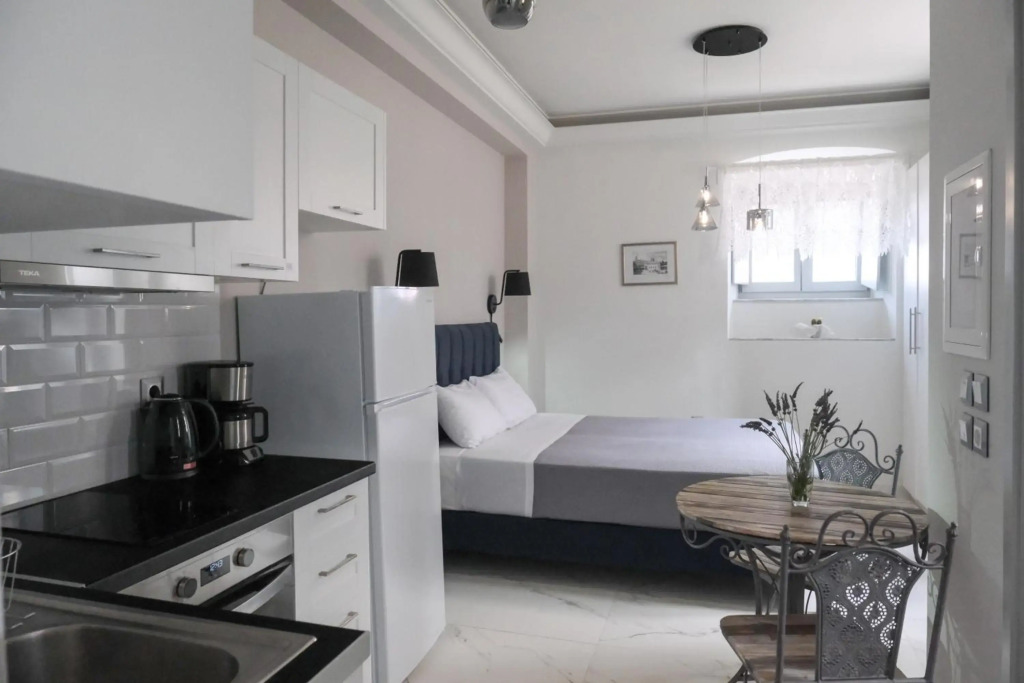 Metochi Athentic Hospitality