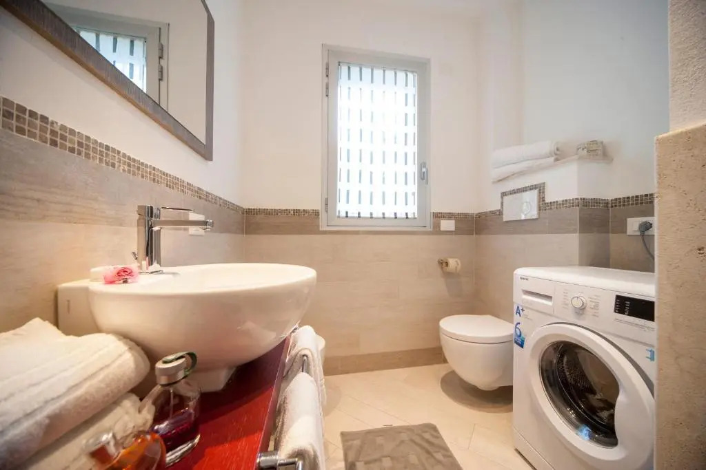Appartamenti Residence Giardini CENTRALISSIMO AL MARE