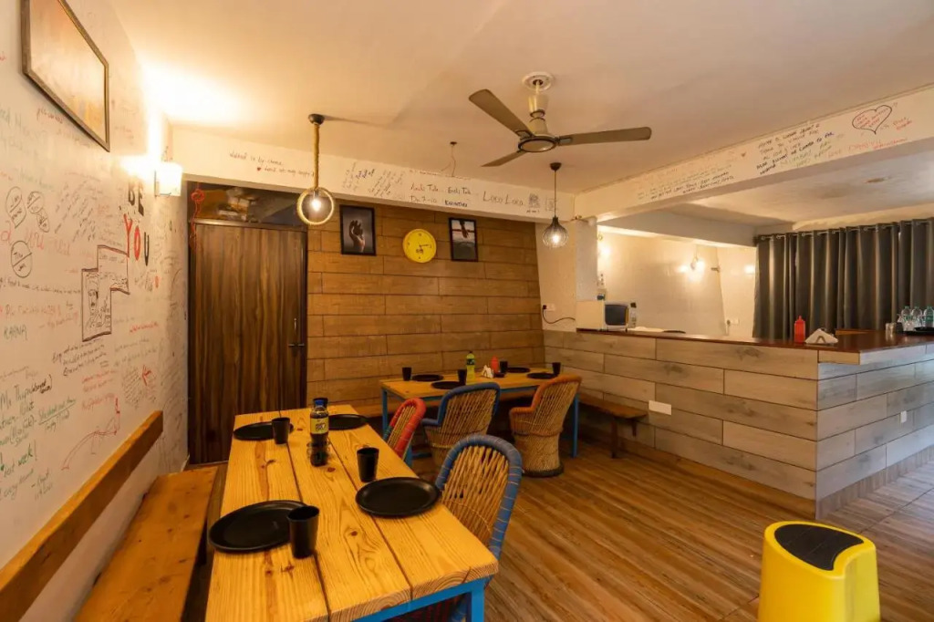 The Hosteller Mussoorie By the Streamside, Kempty
