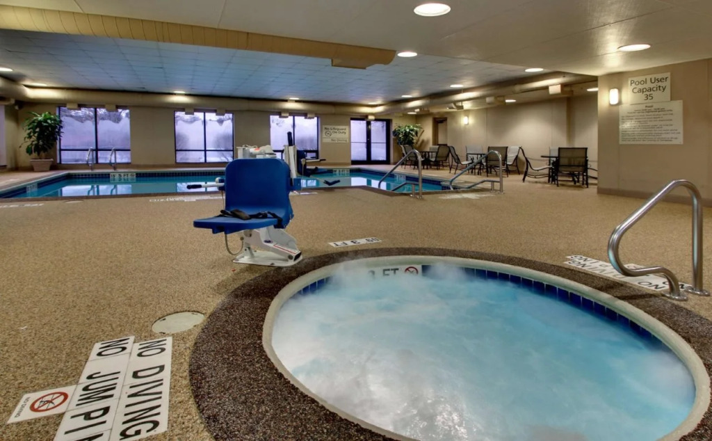 Hampton Inn