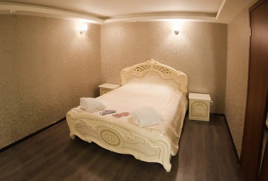 Perina Inn