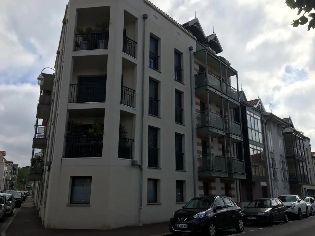 Appartement Arcachon, 3 Pièces, 6 Personnes - Fr-1-374-49
