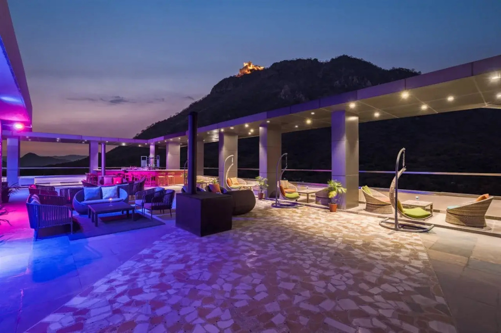 juSTa Luxe Sajjangarh Resort & Spa, Udaipur