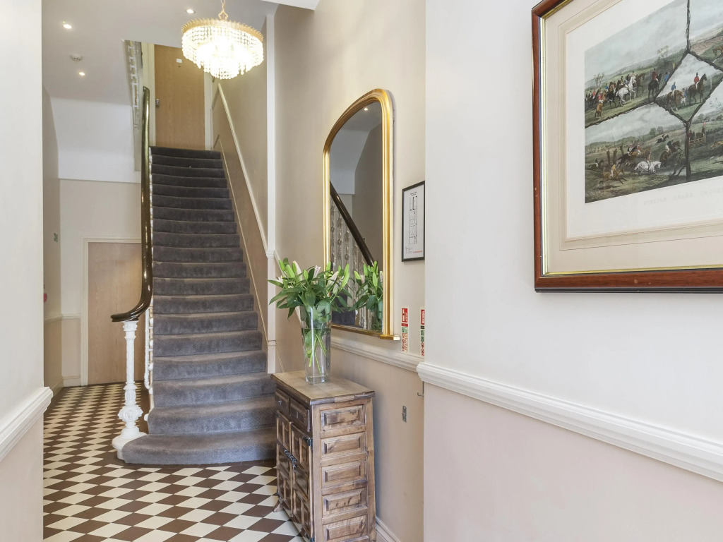 Coronation Hotel