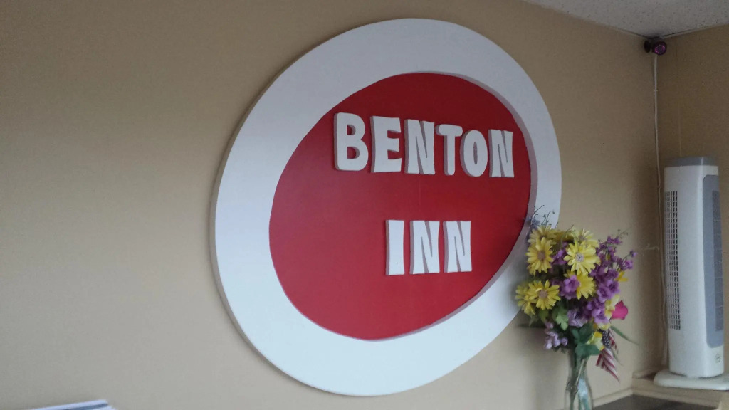 Benton Inn