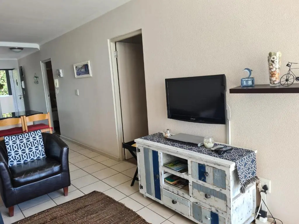 Point Village Accommodation - Santos 35